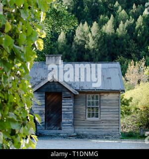 Die Alte Polizei Camp in Arrowtown, NZ Stockfoto