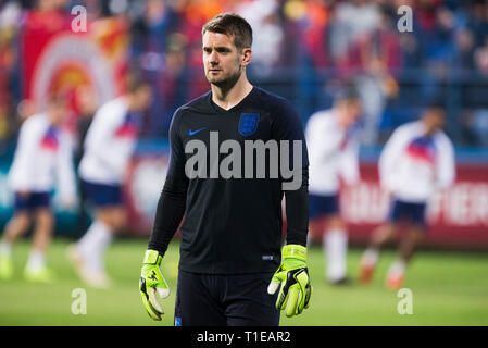 Podgorica, Montenegro. 25 Mär, 2019. Kieran Trippier von England erwärmt Credit: Nikola Krstic/Alamy leben Nachrichten Stockfoto