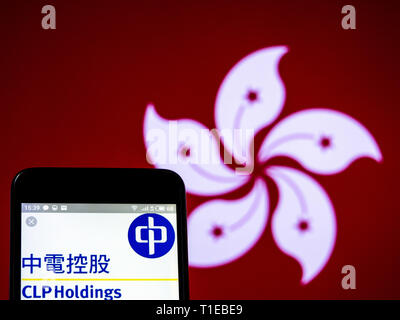In der Ukraine. 24 Mär, 2019. In diesem Foto Illustration ein CLP Gruppe logo gesehen auf einem Smartphone angezeigt. Quelle: Igor Golovniov/SOPA Images/ZUMA Draht/Alamy leben Nachrichten Stockfoto