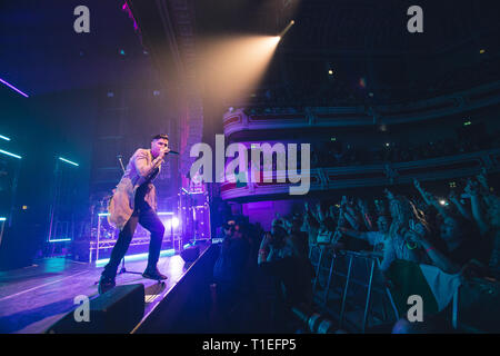 März 25, 2019 - Daniel O'Donoghue, Mark Sheehan und Glen Macht der Irischen pop-rock Band, das Script, führen Sie eine intime Show im Victoria Theatre in Halifax, Großbritannien, 2019 Credit: Myles Wright/ZUMA Draht/Alamy leben Nachrichten Stockfoto