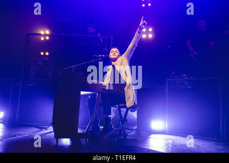 März 25, 2019 - Daniel O'Donoghue, Mark Sheehan und Glen Macht der Irischen pop-rock Band, das Script, führen Sie eine intime Show im Victoria Theatre in Halifax, Großbritannien, 2019 Credit: Myles Wright/ZUMA Draht/Alamy leben Nachrichten Stockfoto