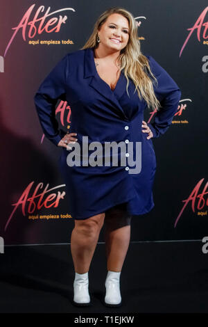 Madrid, Spanien. 26 Mär, 2019. Anna Todd an der Nach dem Fotoshooting der VP Plaza de Espana Hotel in Madrid, Spanien, 26. März 2019. Credit: Jimmy Olsen/Medien Punch *** Keine Spanien***/Alamy leben Nachrichten Stockfoto