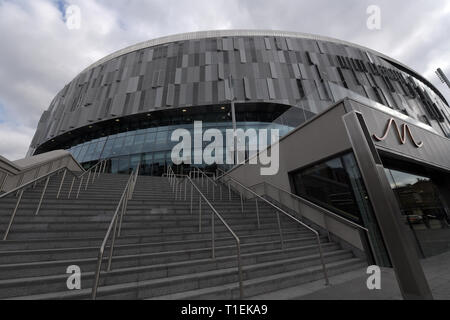 Mit nur einem abschließenden Test Event am Samstag, den 30. März 2019. Die neue Tottenham Hotspur Football Stadion wird Gastgeber der ersten Premier League Fixture am Mittwoch, den 3. April, wenn die Spurs treffen Crystal Palace. 26 Mar 19. Stockfoto