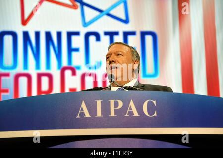 Us-Staatssekretär Mike Pompeo liefert Erläuterungen bei der Aipac-Konferenz am 25. März 2019 in Washington, D.C. Das American Israel Public Affairs Committee ist eine Interessenvertretung, die sich für pro-israelische Politik zu der Kongress und die Exekutive der Vereinigten Staaten. Stockfoto