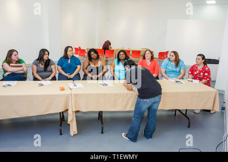 Miami Florida, Geschäfte in Midtown, The Biggest Loser, TV-Show, Reality-TV, Vorsprechen, Tryout, Casting, Übergewicht fettleibig fettleibig fett schwer plump Rotunde st Stockfoto