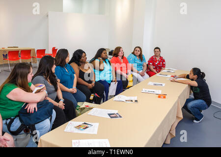 Miami Florida, Geschäfte in Midtown, The Biggest Loser, TV-Show, Reality-TV, Vorsprechen, Tryout, Casting, Übergewicht fettleibig fettleibig fett schwer plump Rotunde st Stockfoto