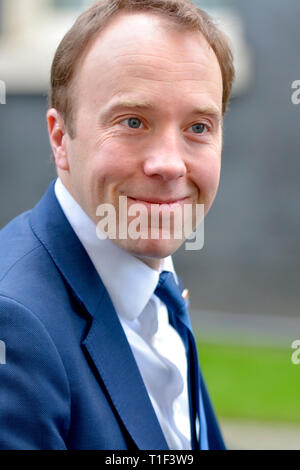 Matt Hancock MP, Minister für Gesundheit, 10 Downing Street nach einer Kabinettssitzung, 25. März 2019 Stockfoto