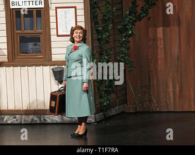 LINKÖPING 20171015 Mia Poppe som GABRIELLAS ich föreställningen oldat Fabian Bom "Från Friluftsteatern Vallarna, ich Konsert och Kongress. Foto Jeppe Gustafsson Stockfoto