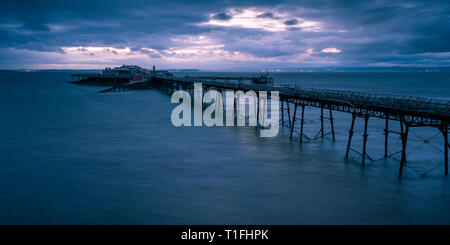 Birnbeck Pier im Bristol Channel bei Weston-super-Mare, Somerset, England. Stockfoto