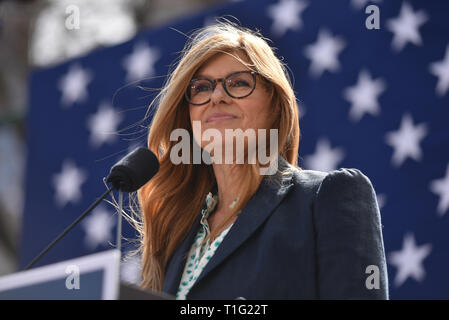 Schauspielerin Connie Britton besucht Sen Kirsten Gillibrand kickoff Rally am 24. März 2019 in New York City. Stockfoto