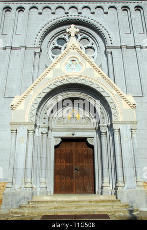 Römisch-katholische Kirche, Rabacsanak, Ungarn. Romai katolikus Templom, Rabacsanak, Magyarorszag. Stockfoto