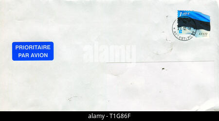 GOMEL, BELARUS - MÄRZ 25, 2019: Alte Kuvert, aus Estland in Gomel, Belarus, 25. März 2019 versendet wurde. Stockfoto