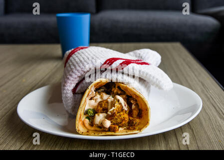 Tuch eingewickelt Sandwich Stockfoto