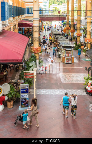 Eine typische Szene in Patong Thailand Stockfoto
