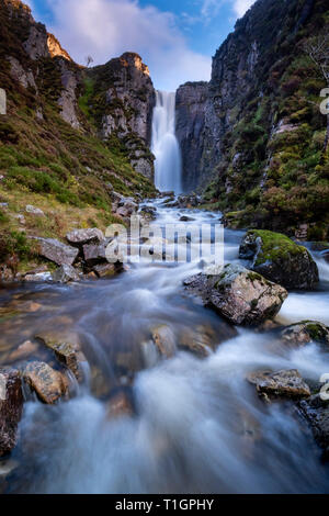 Allt Chranaidh Wasserfall, in der Nähe von Kylesku, Sutherland, Schottisches Hochland, Großbritannien Stockfoto