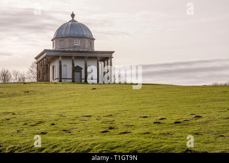 Einen malerischen Blick auf den Tempel der Minerva am Hardwick Park,Sedgefield,Co.Durham,England,UK Stockfoto