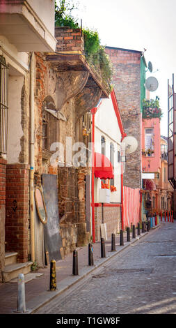 Bunte Häuser in Balat Stadtteil Fatih, Istanbul. Stockfoto