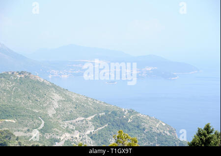 Blick auf Cavtat von Srd Hügel über Dubrovnik Stockfoto