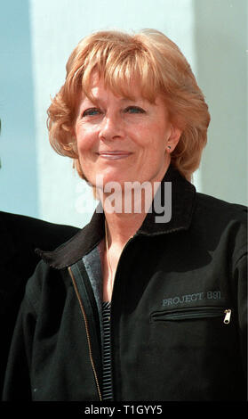 CANNES, Frankreich: 18. MAI 1999: Schauspielerin Vanessa Redgrave bei den Filmfestspielen von Cannes, wo Ihr neuer Film "Cradle Will Rock" im Wettbewerb ist. © Paul Smith/Featureflash Stockfoto