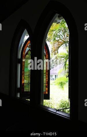 Kleine Grüne Kirche Windows Stockfoto