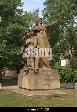 Prag: Statue von Premysl und Prinzessin Libuse in Burg Vysehrad Stockfoto
