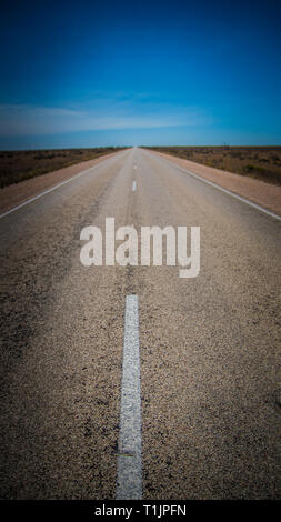 Eyre Highway nullarbor Stockfoto