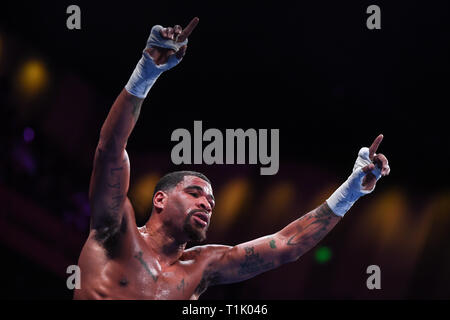 Oxon Hill, Maryland, USA. 24 Mär, 2019. ANTHONY PETERSON feiert nach dem Junior welterwweight Match im MGM National Harbor in Oxon Hill, Maryland. Credit: Amy Sanderson/ZUMA Draht/Alamy leben Nachrichten Stockfoto