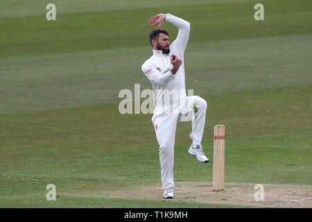 CHESTER LE STREET, UK, 27. März Ryan Pringle von Durham während des MCC-Universität von Durham County Cricket Club und Durham MCCU im Emirates Riverside, Chester Le Street am Mittwoch, 27. März 2019. (Credit: Mark Fletcher | MI Nachrichten) Credit: MI Nachrichten & Sport/Alamy leben Nachrichten Stockfoto