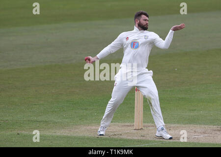 CHESTER LE STREET, UK, 27. März Ryan Pringle von Durham während des MCC-Universität von Durham County Cricket Club und Durham MCCU im Emirates Riverside, Chester Le Street am Mittwoch, 27. März 2019. (Credit: Mark Fletcher | MI Nachrichten) Credit: MI Nachrichten & Sport/Alamy leben Nachrichten Stockfoto