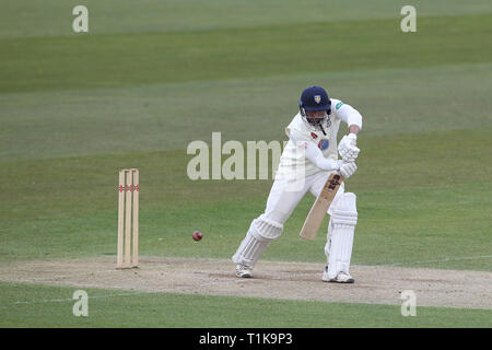 CHESTER LE STREET, UK, 27. März Gareth Harte von Durham batting während des MCC-Universität von Durham County Cricket Club und Durham MCCU im Emirates Riverside, Chester Le Street am Mittwoch, 27. März 2019. (Credit: Mark Fletcher | MI Nachrichten) Credit: MI Nachrichten & Sport/Alamy leben Nachrichten Stockfoto