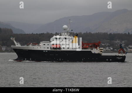 RRS James Cook, ein forschungsschiff von der natürlichen Umwelt Forschung Rat betrieben, auf der Hinreise nach einem Besuch im Firth of Clyde. Stockfoto