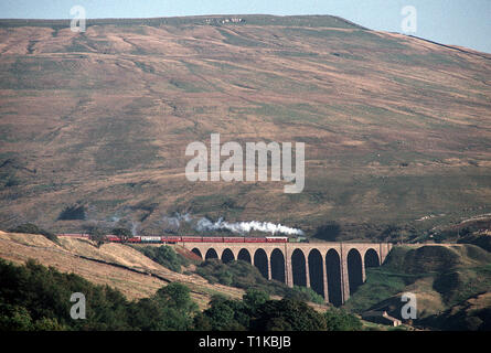 Arten Gill Gipfel Viadukt über die Carlisle Railway Line vereinbaren, Nordengland Stockfoto