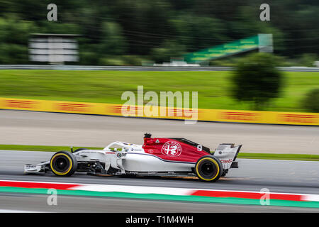 Spielberg/Österreich - 06/29/2018 - #9 Marcus ERICSSON (SWE) in seinem Alfa Romeo Sauber C 37 während des RP1 vor dem Grand Prix von Österreich 2018 im Red Bul Stockfoto