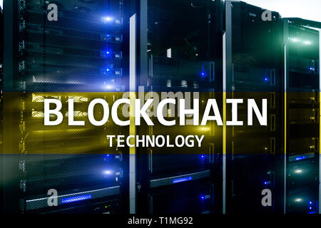 Cryptocurrency blockchain Technologie, Bergbau. Serverraum große Daten Stockfoto