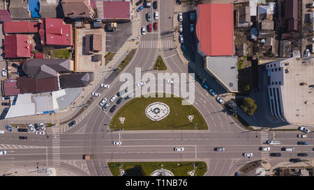 Elevated Road Junction und Interchange Überführung am Tag Verkehr Transport Stockfoto