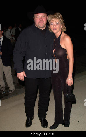 NASHVILLE, TN. Oktober 03, 2000: Country Sänger Chad Brock & Frau an der BMI Land Auszeichnungen in Nashville. Bild: Paul Smith/Featureflash Stockfoto