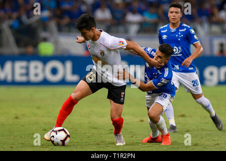 Belo Horizonte, Brasilien. 27 Mär, 2019. Lucas Romero do Cruzeiro während Cruzeiro vs Deportivo Lara Gleiches gilt für die Copa Libertadores de América im Mineirão Stadium statt. Credit: Daniel Oliveira/FotoArena/Alamy leben Nachrichten Stockfoto