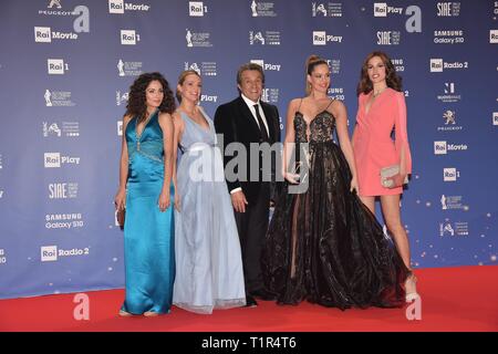 Rom, Italien. 27 Mär, 2019. Rom, Sudios Tiburtina Gala" Preise David di Donatello 2019', Im Bild: Flavio Insinna mit der erbinnen Credit: Unabhängige Fotoagentur Srl/Alamy leben Nachrichten Stockfoto