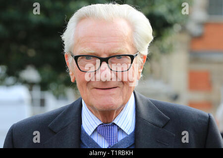 Westminster, London, Großbritannien. 28. März, 2018. Lord Heseltine, Michael Heseltine, Konservativ, auf College Green, Westminster. Credit: Imageplotter/Alamy leben Nachrichten Stockfoto