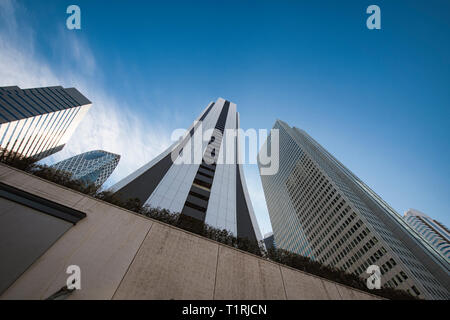 Die Wolkenkratzer in Shinjuku, Tokyo Stockfoto