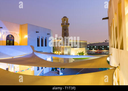 DOHA, Katar - 20. JULI 2013: Katara Moschee in Katara Cultural Village Doha Katar Stockfoto