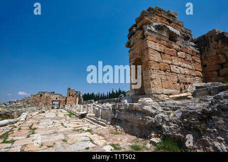 Bild von dem Nymphäum im sakralen Bereich vor der Apollo Tempel auf dem Main colonnaded Straße. Aus dem 2. Jahrhundert N.CHR. datiert und r Stockfoto