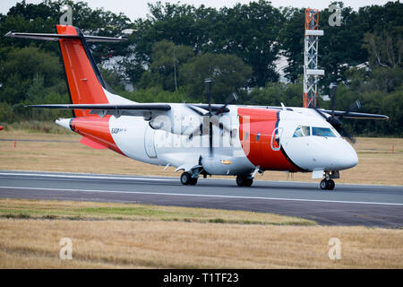 AeroRescue Dornier Do-328 VH-ppj Auf der Farnborough Air Show 2018, Großbritannien Stockfoto