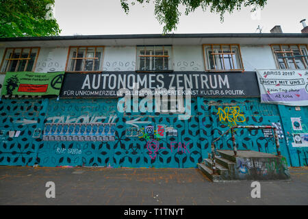 Autonomes Zentrum, Luxemburger Straße, Köln, Nordrhein-Westfalen, Deutschland Stockfoto