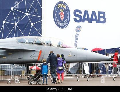 MALMSLÄTT 2016-08-28 2016, die schwedische Luftwaffe in Schweden 90 Jahren feiert. JAS 39C Gripen, bei Saab in Linköping, der fliegende Tag am Flugplatz Malmens hergestellt außerhalb von Linköping am Sonntag. Foto Jeppe Gustafsson Stockfoto