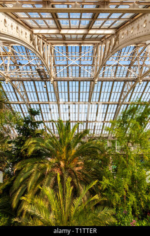 Im viktorianischen gemäßigten Haus in Kew Gardens, London, England Stockfoto
