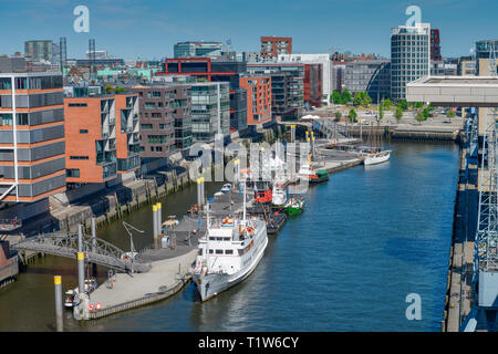 Sandtorhafen, Traditionsschiffhafen, Hafencity, Hamburg, Deutschland Stockfoto