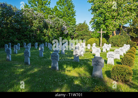 Soldatenfriedhof, der Zweite Weltkrieg, Friedhof, Johanniskirche, Kühlungsborn, Mecklenburg-Vorpommern, Deutschland Stockfoto