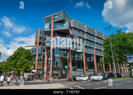 WDR-Arkaden, Nord-Sued-Fahrt, Köln, Nordrhein-Westfalen, Deutschland, Nord-Süd-Fahrt Stockfoto