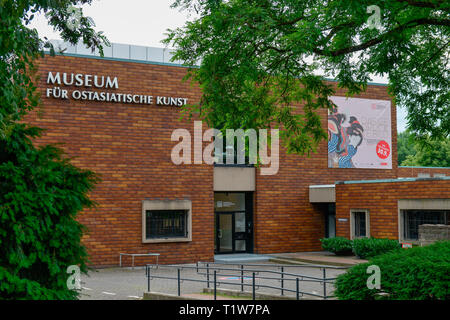 Museum für Ostasiatische Kunst, Universitätsstraße, Köln, Nordrhein-Westfalen, Deutschland, Universitätsstraße Stockfoto